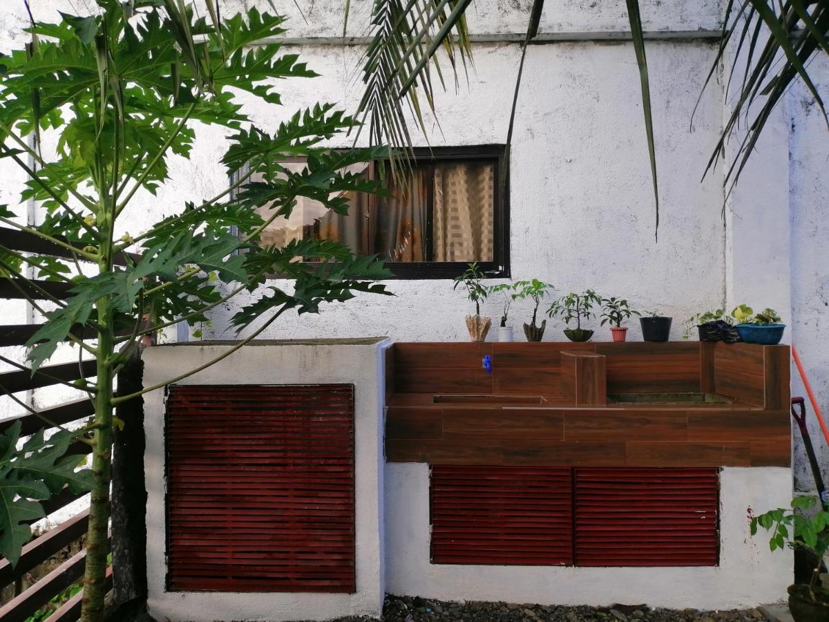 Casa Herminia Baler Esterno foto